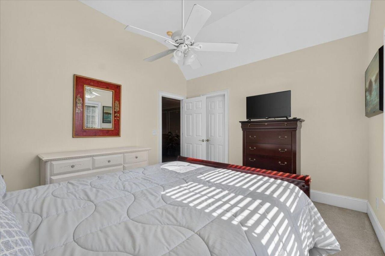 8843 E Fairway Woods Drive Photo 54