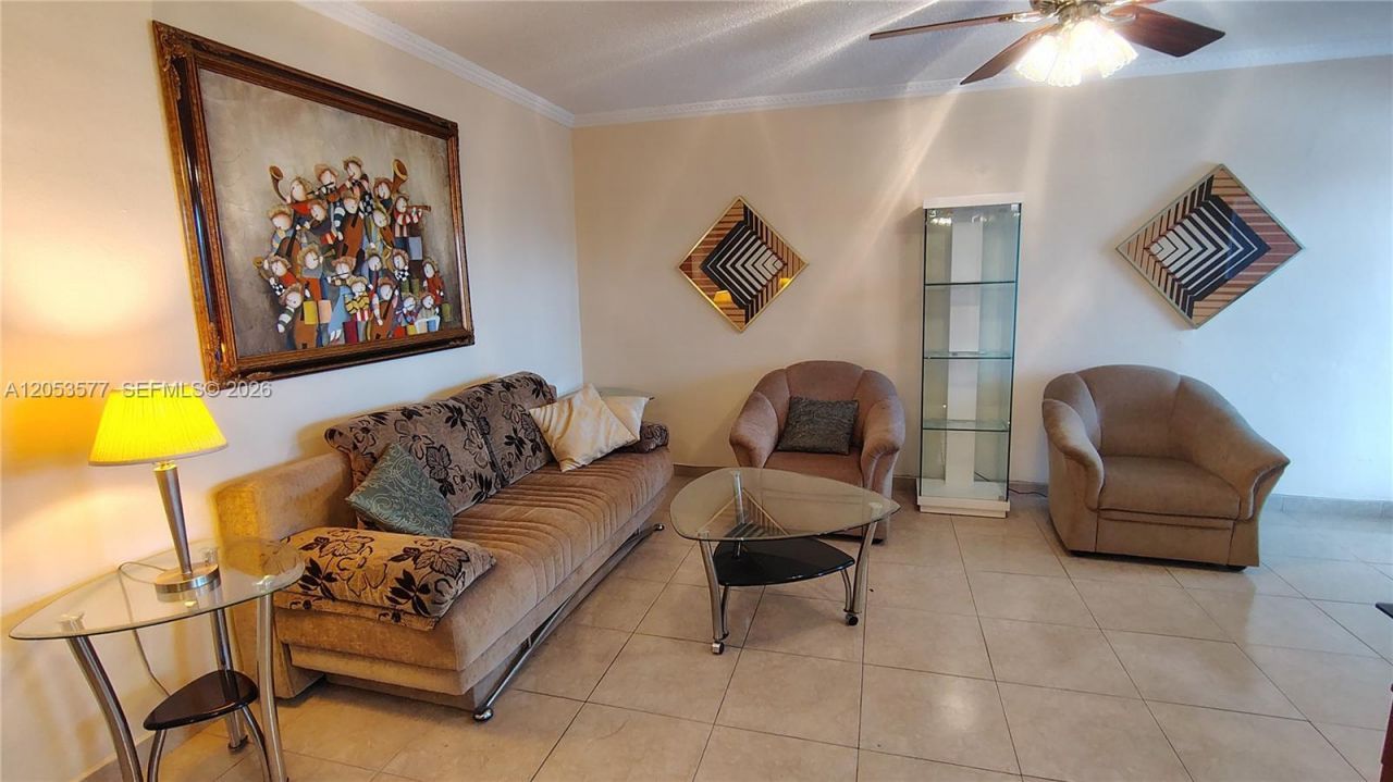 201 NE 14th Ave , Unit 5C, Hallandale Beach, FL 33009 Photo