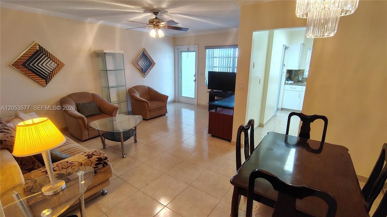 201 NE 14th Ave , Unit 5C, Hallandale Beach, FL 33009 Photo
