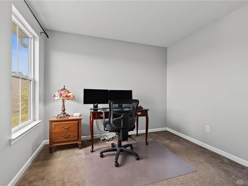 2212 Blazing Star Drive, Tipp City, OH 45371 Photo 22