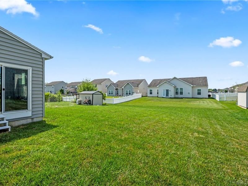 2212 Blazing Star Drive, Tipp City, OH 45371 Photo 41