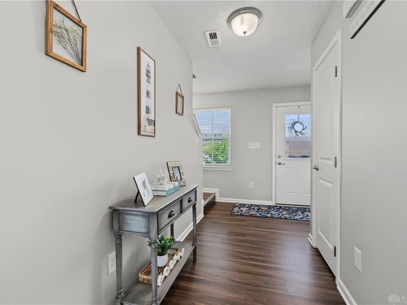 2212 Blazing Star Drive, Tipp City, OH 45371 Photo 7