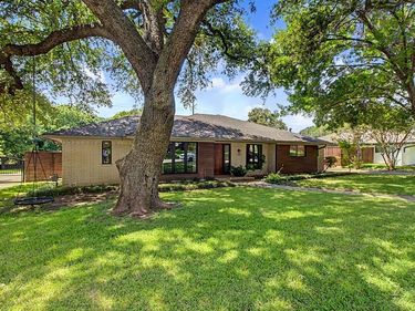 9357 Creel Creek Drive, Dallas, TX 75228