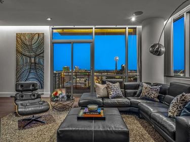 2200 Victory Avenue, Unit 1505, Dallas, TX 75219