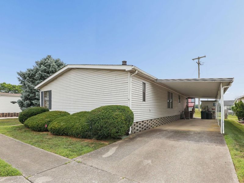 4489 Nevada Drive W, Columbus, OH 43207 Photo 1