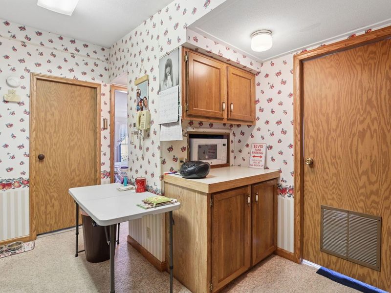 4489 Nevada Drive W, Columbus, OH 43207 Photo 15