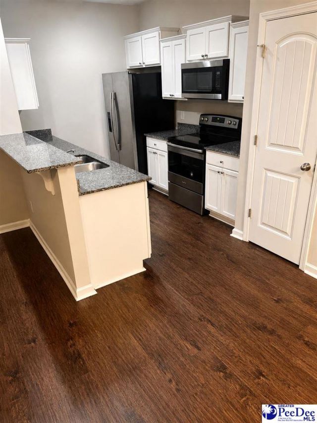 154 Buchanan Cir Photo 4