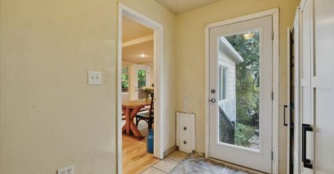 515 Hilltop Dr, Auburn, CA 95603 Photo