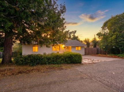 515 Hilltop Dr, Auburn, CA 95603 Photo
