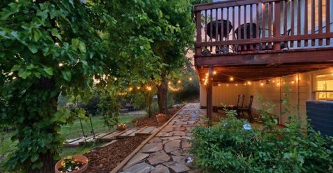 515 Hilltop Dr, Auburn, CA 95603 Photo