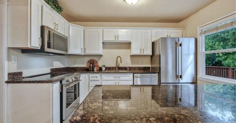 515 Hilltop Dr, Auburn, CA 95603 Photo