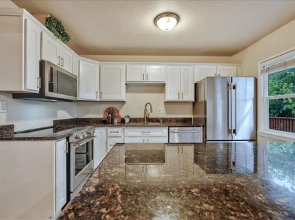 515 Hilltop Dr, Auburn, CA 95603 Photo