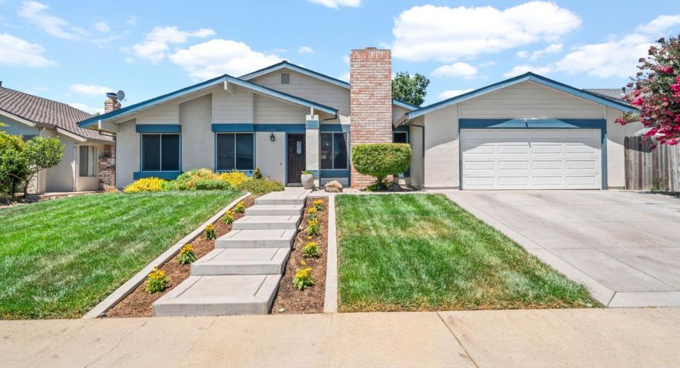 9033 Park Meadows Dr, Elk Grove, CA 95624 Photo