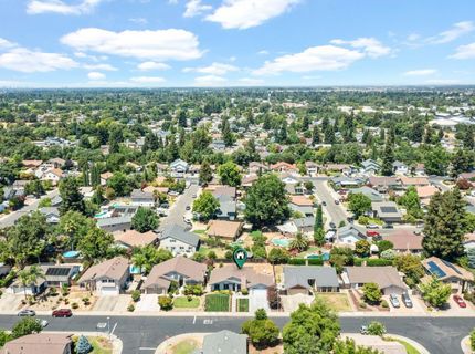 9033 Park Meadows Dr, Elk Grove, CA 95624 Photo