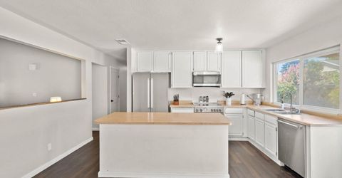 9033 Park Meadows Dr, Elk Grove, CA 95624 Photo