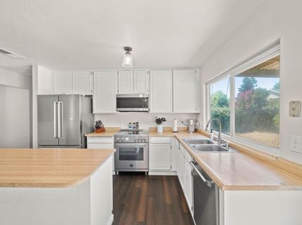 9033 Park Meadows Dr, Elk Grove, CA 95624 Photo