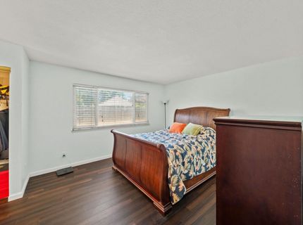 9033 Park Meadows Dr, Elk Grove, CA 95624 Photo