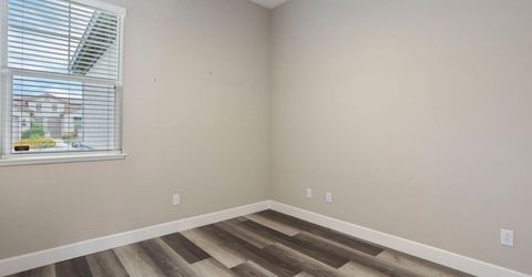 986 Harvest Mill Dr, Manteca, CA 95336 Photo