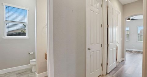 986 Harvest Mill Dr, Manteca, CA 95336 Photo