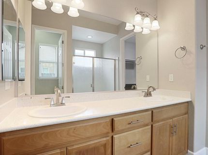 986 Harvest Mill Dr, Manteca, CA 95336 Photo