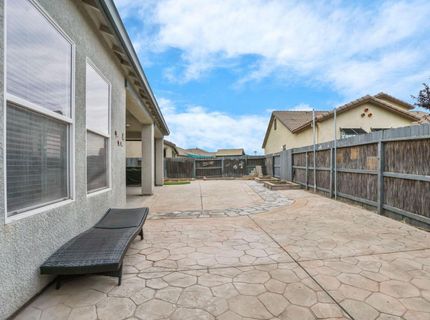 986 Harvest Mill Dr, Manteca, CA 95336 Photo