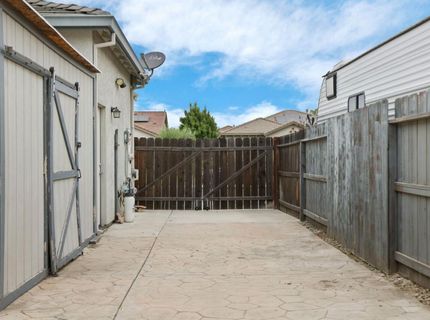 986 Harvest Mill Dr, Manteca, CA 95336 Photo