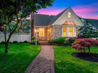 2445 Columbus Avenue Oceanside, NY 11572