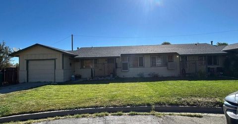 2079 E Sheffield Way, Carson City, NV 89701 Photo