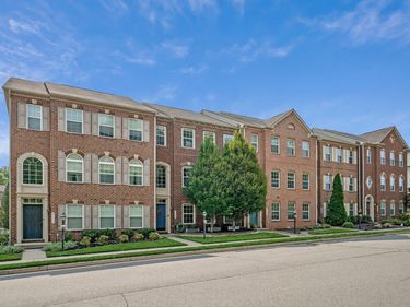 21002 COURTLAND VILLAGE DRIVE, LEESBURG, VA 20175