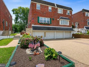 9916 S CANTERBURY ROAD , PHILADELPHIA, PA 19114