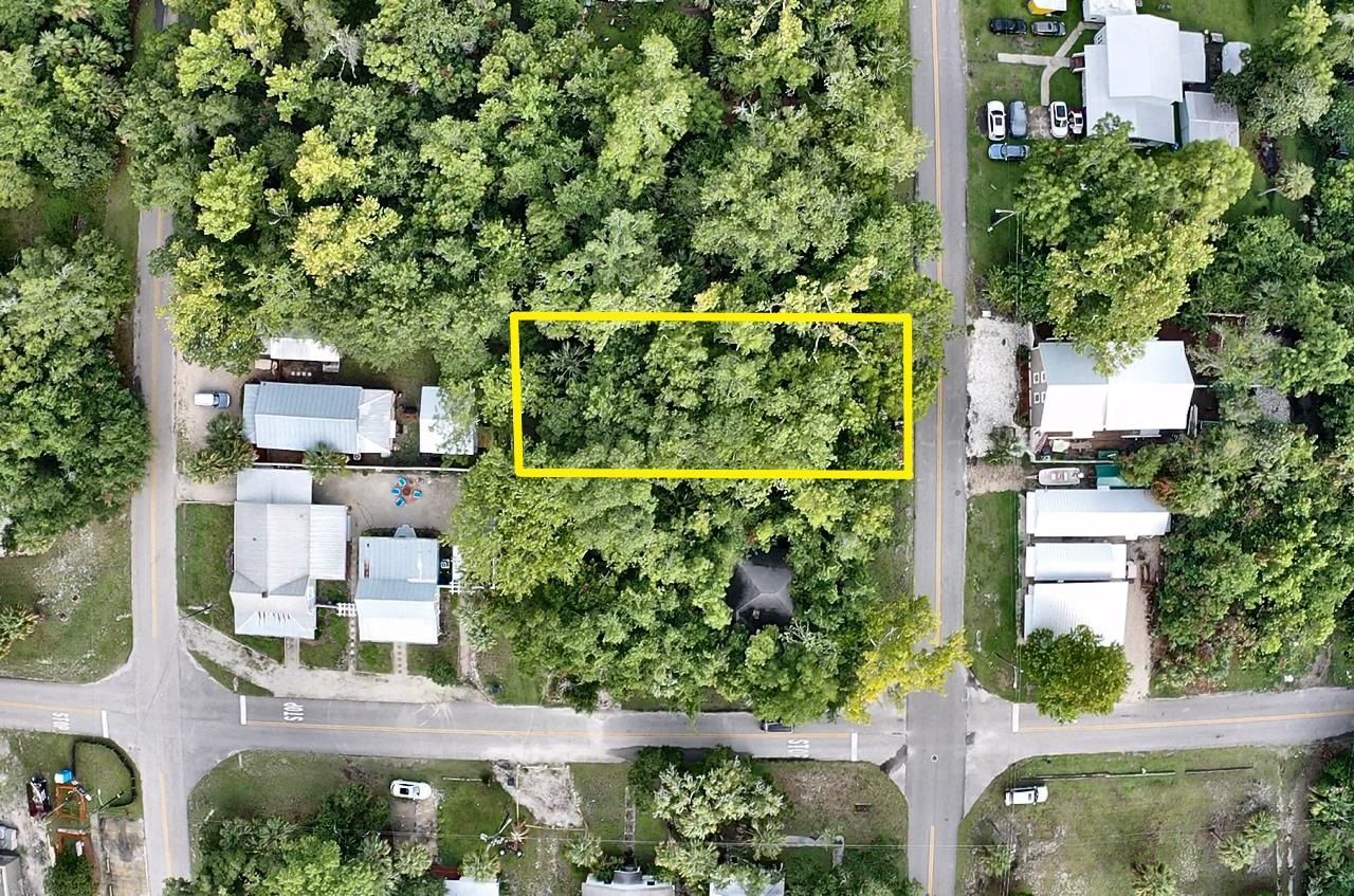 195 8th Street , Apalachicola, FL 32320 Photo
