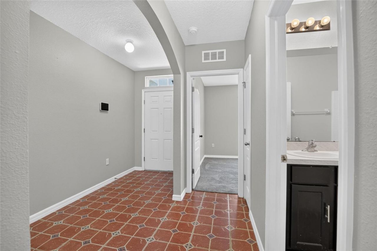 16441 Treasure Point Drive , Wimauma, FL 33598 Photo
