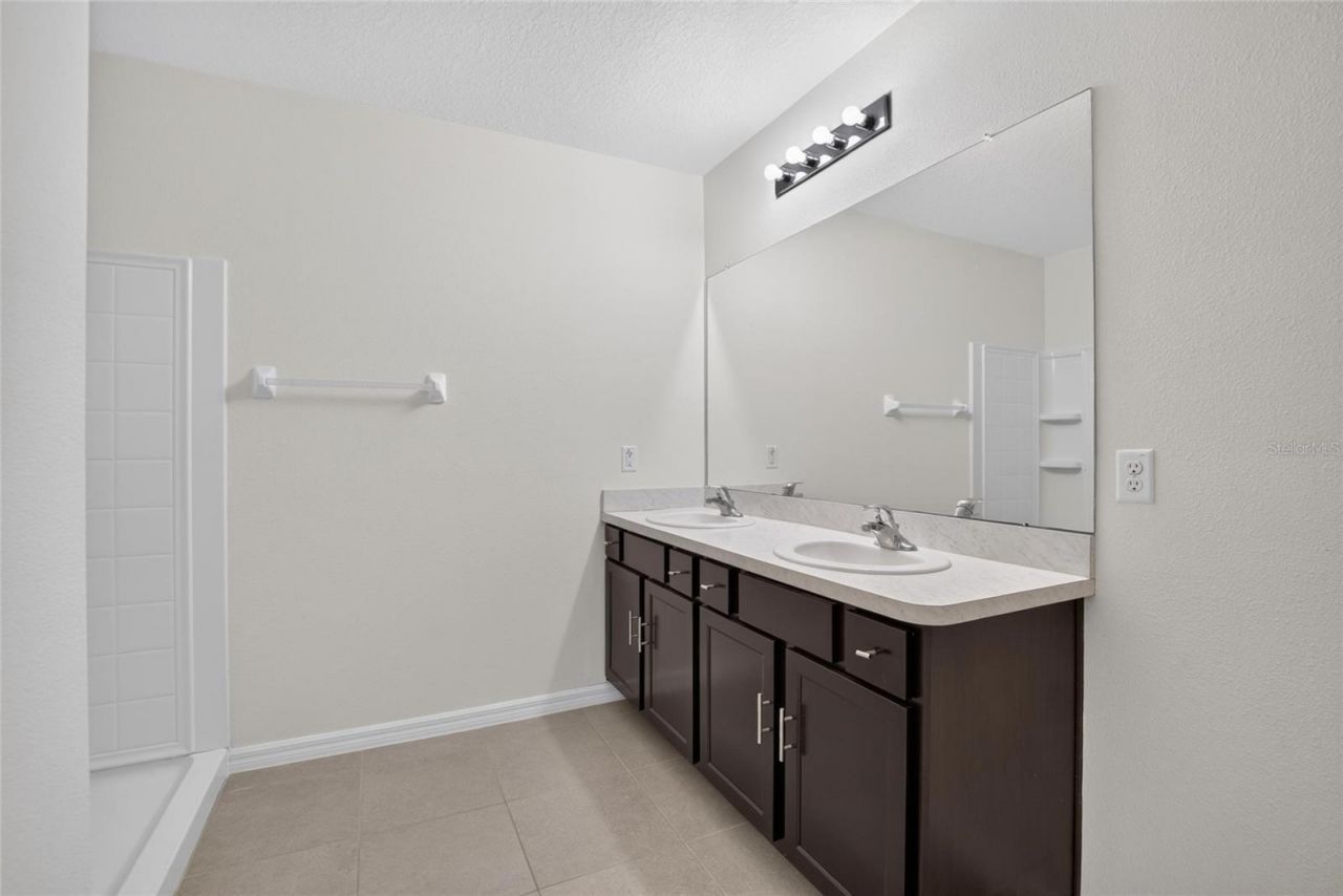 16441 Treasure Point Drive , Wimauma, FL 33598 Photo