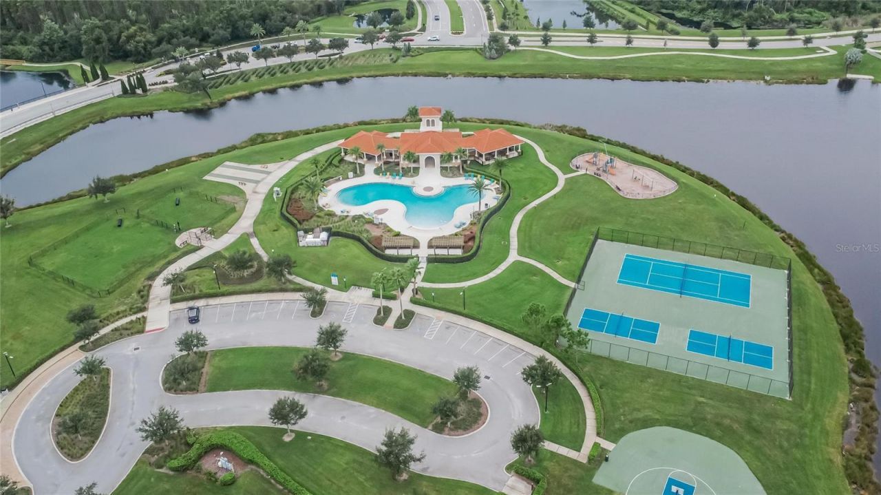 16441 Treasure Point Drive , Wimauma, FL 33598 Photo