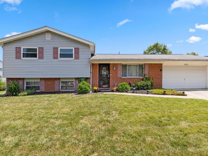 2776 Yorkcliff Road, Columbus, OH 43219 Photo 1