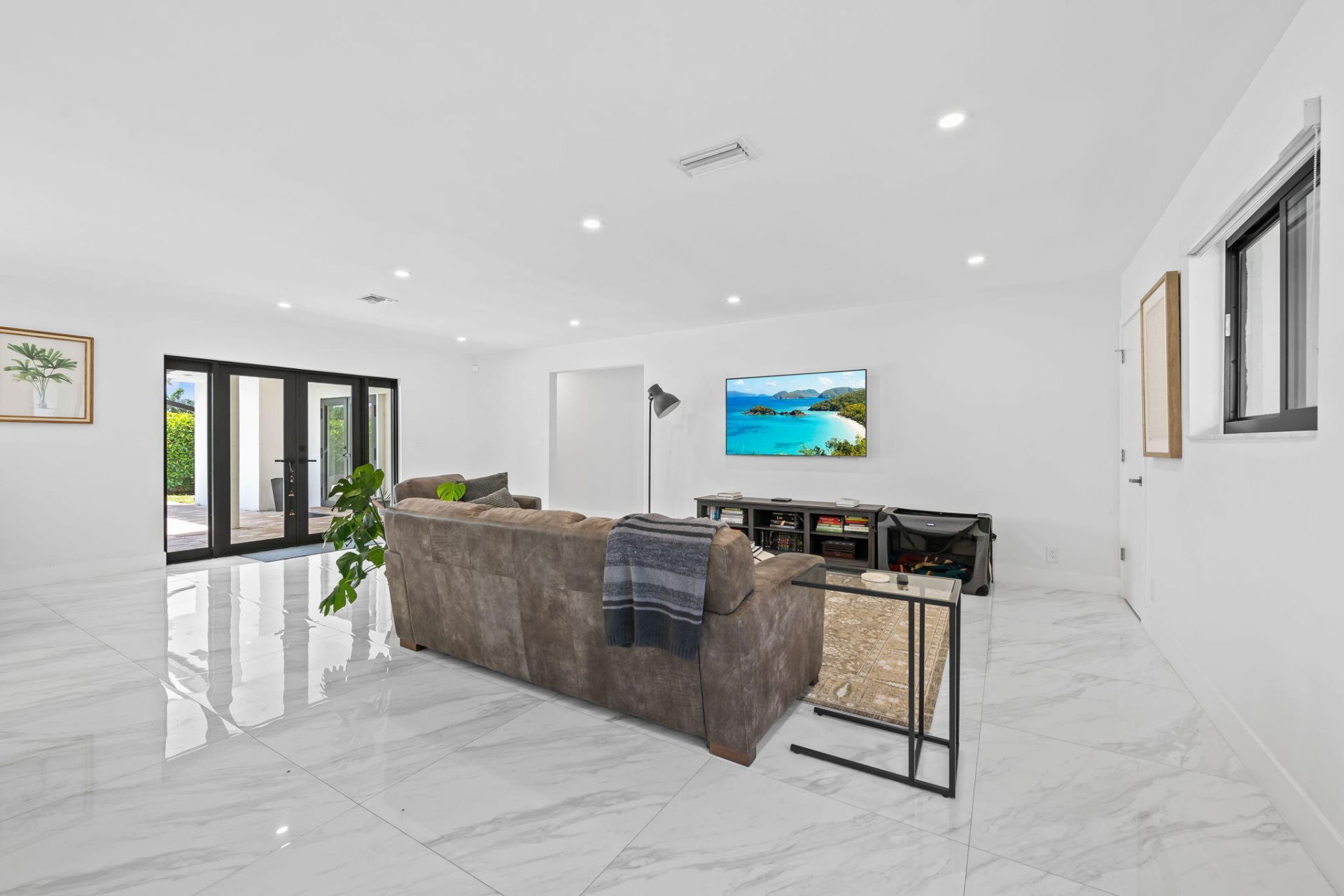 5122 Cleveland Street, Hollywood, FL 33021 Photo
