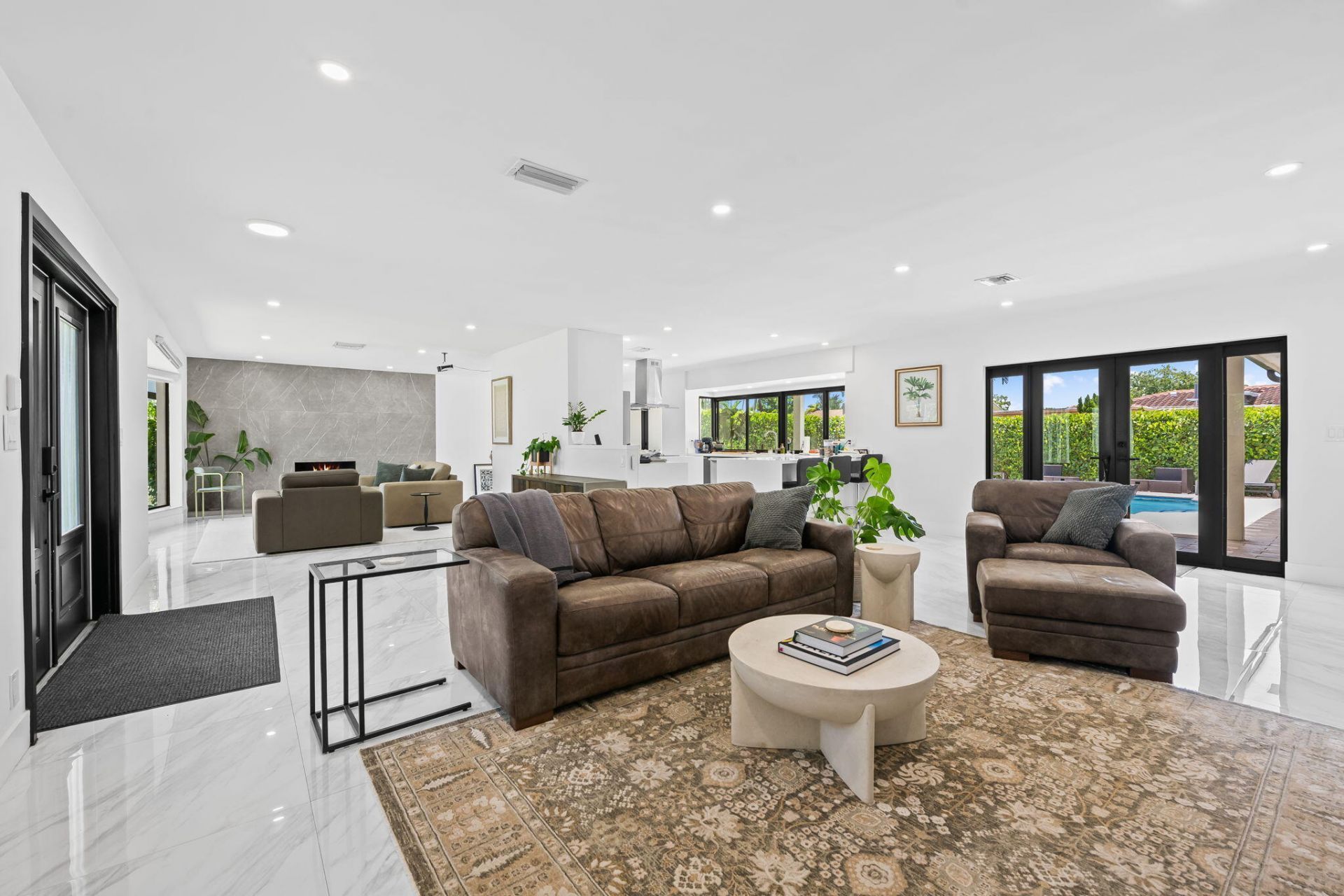 5122 Cleveland Street, Hollywood, FL 33021 Photo