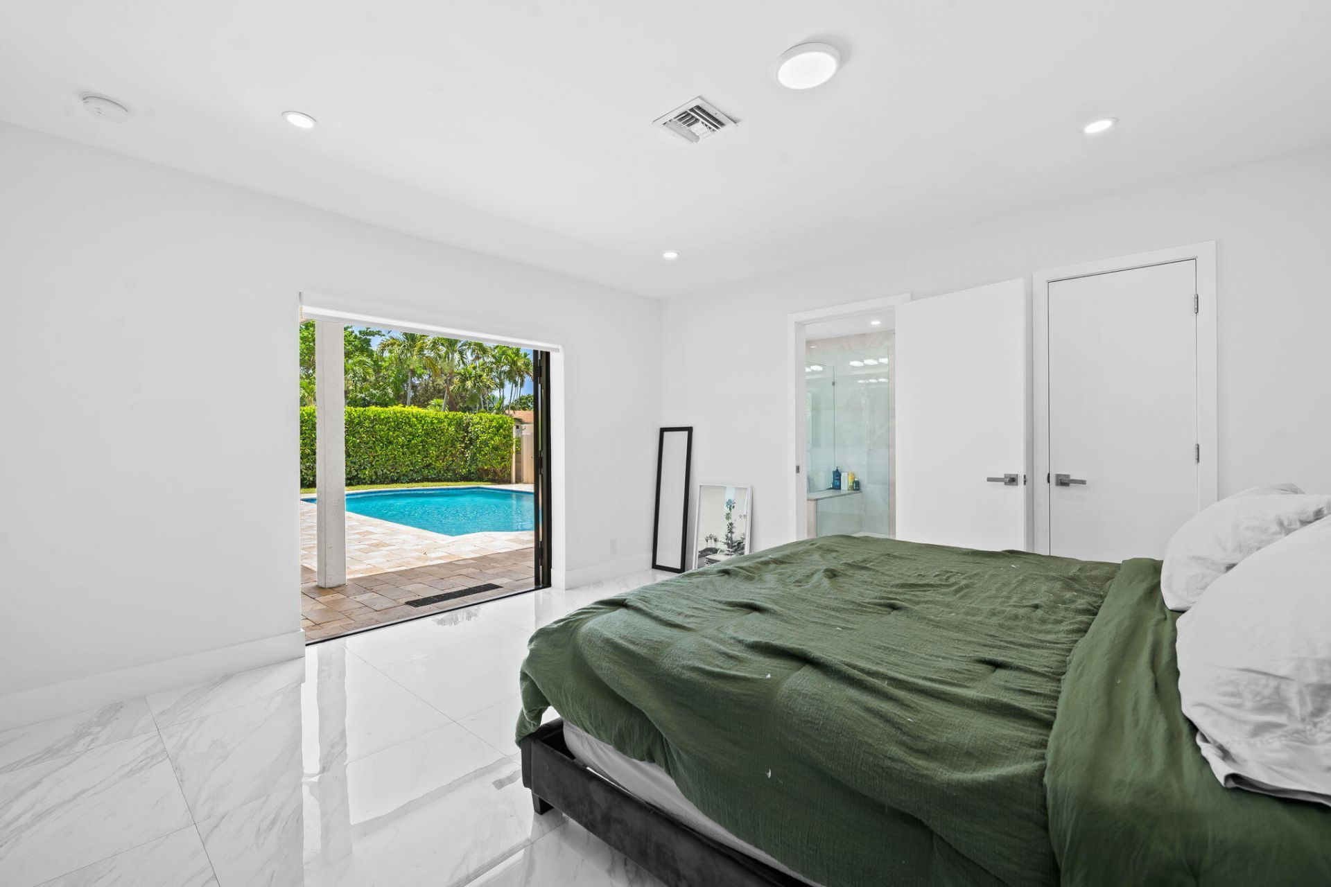 5122 Cleveland Street, Hollywood, FL 33021 Photo