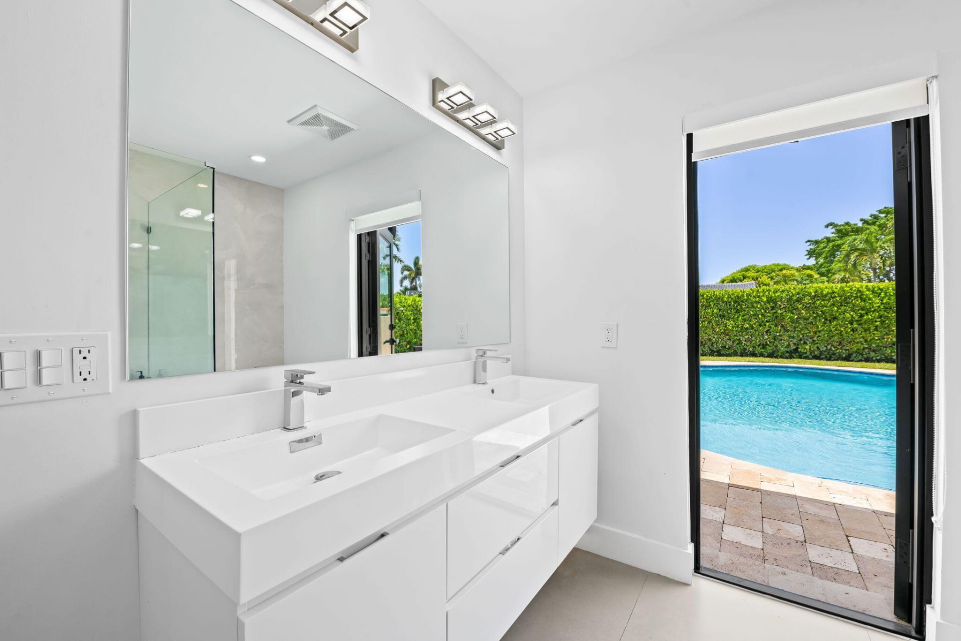 5122 Cleveland Street, Hollywood, FL 33021 Photo