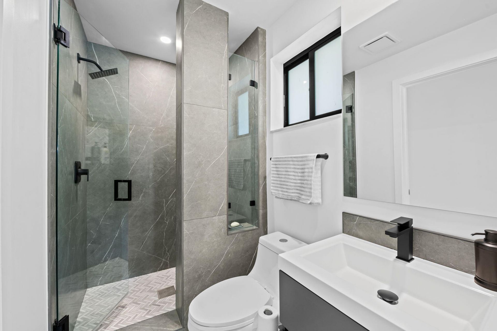 5122 Cleveland Street, Hollywood, FL 33021 Photo