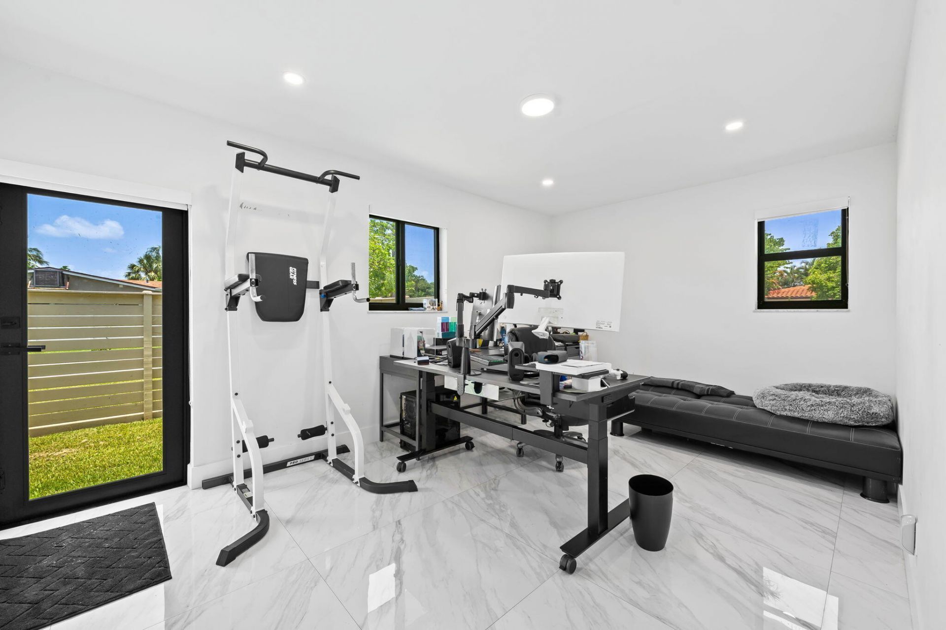 5122 Cleveland Street, Hollywood, FL 33021 Photo