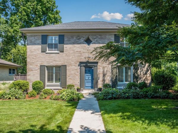915 Indian Road , Glenview, IL 60025