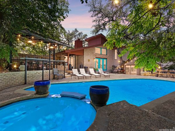 3511 HUNTERS CIR, San Antonio, TX 78230