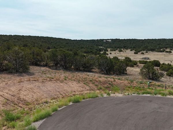 8 Caleb Court , Tijeras, NM 87059