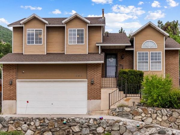727 S 400 E, Farmington, UT 84025