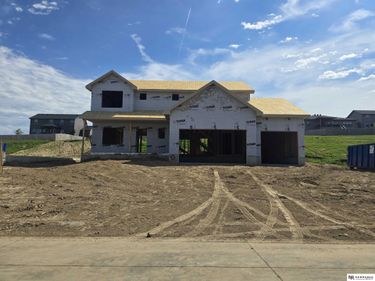11017 N 162 Street, Bennington, NE 68007