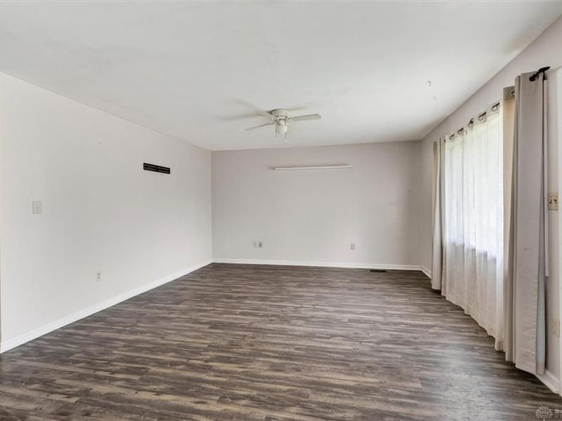 1629 Drake Drive, Xenia, OH 45385 Photo 7