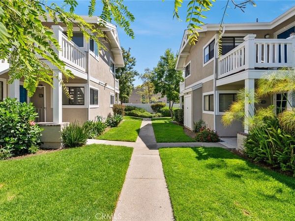 39 Tarocco, Irvine, CA 92618
