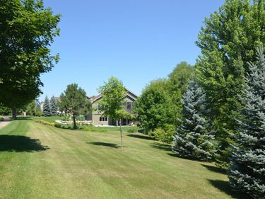 13410 Superior Drive, Rogers, MN 55374
