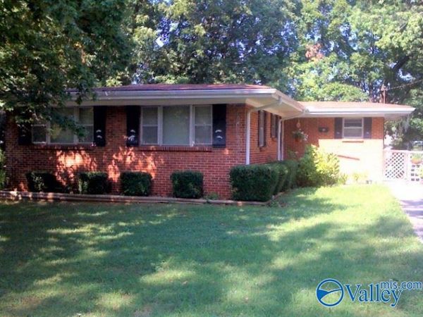 417 Greenacres Drive, Huntsville, AL 35805